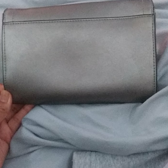 Purse - Picture 2 of 4